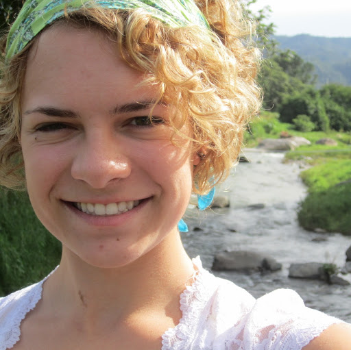 Andrea Harrington Photo 9