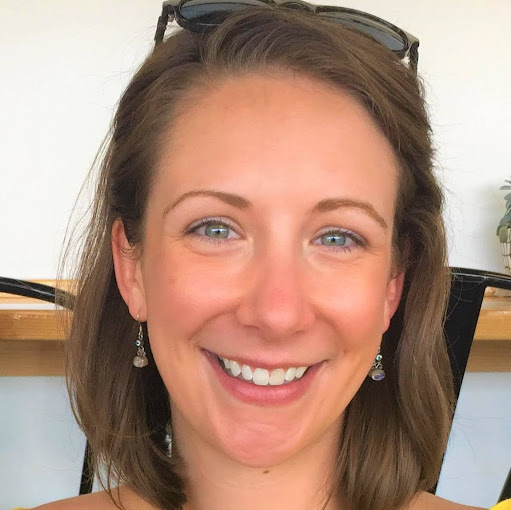 Elizabeth Zak Photo 21