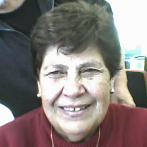 Manuela Reyes Photo 33