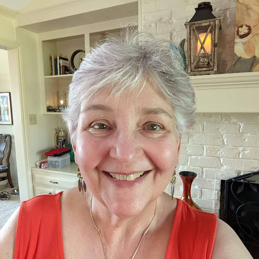 Anne Myers Photo 10