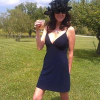 Laura Blackburn Photo 12