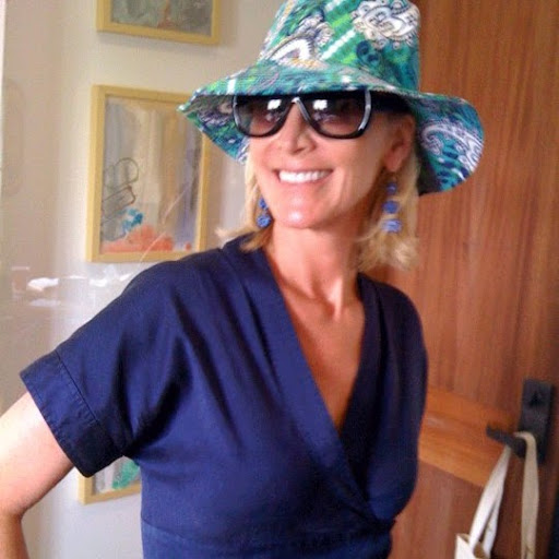 Susan Woods Photo 36