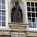 Anne High Photo 16