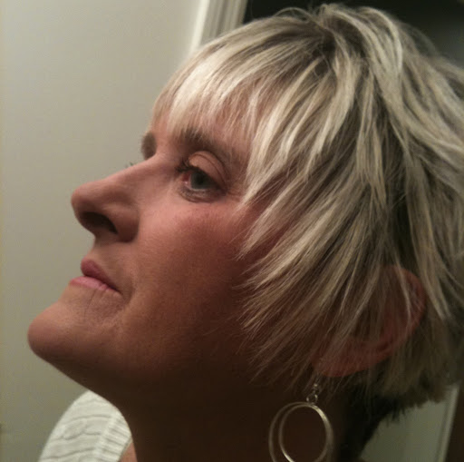 Lisa Goins Photo 38