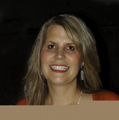 Suzanne Garrett Photo 10