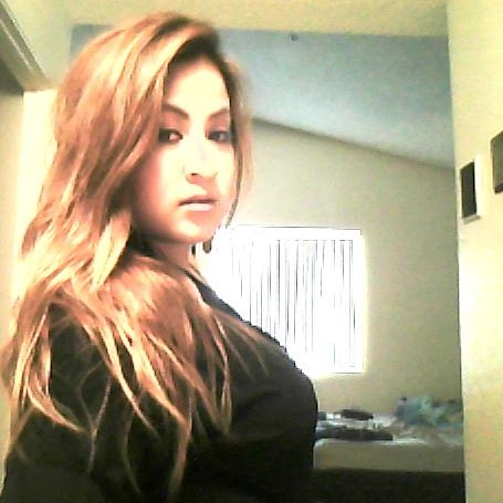 Gladys Garcia Photo 31