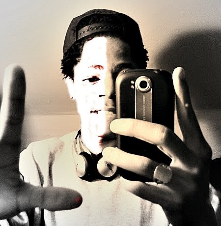 Arthur Simmons Photo 6