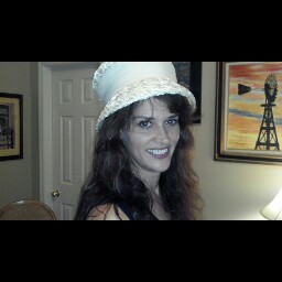 Alaina Robinson Photo 11