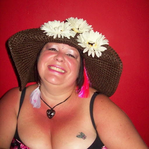 Debi Wilkinson Photo 5
