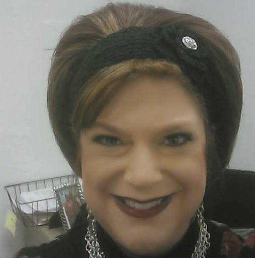 Marie Young Photo 32