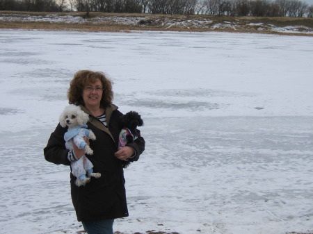 Laurie Hoff Photo 13