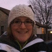 Elizabeth Devries Photo 19