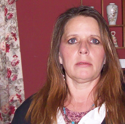 Cheryl Perry Photo 25
