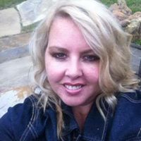 Christina Carpenter Photo 22