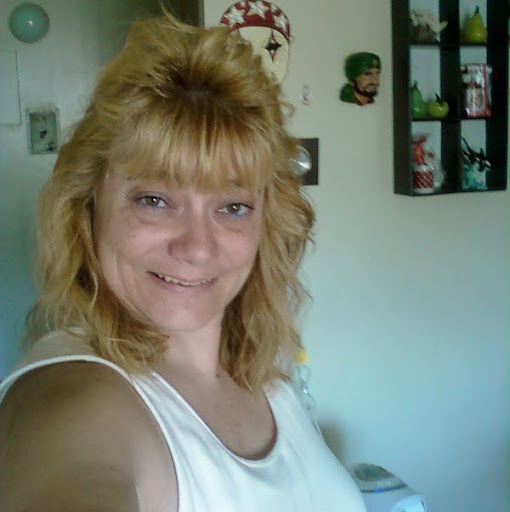 Ruth Small Photo 34
