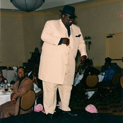 Kenneth Edwards Photo 24