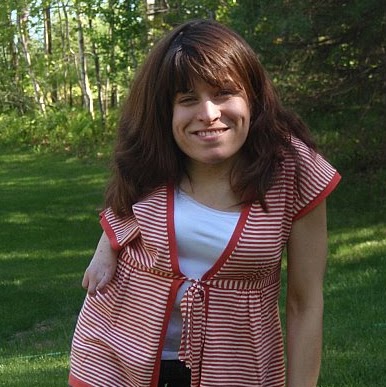 Annie Richards Photo 34