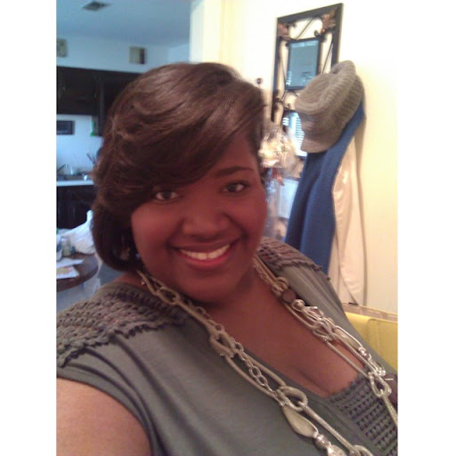 Veronica Perry Photo 11