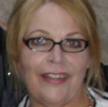 Lynda Miller Photo 2