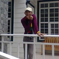 Raymond Gutierrez Photo 22