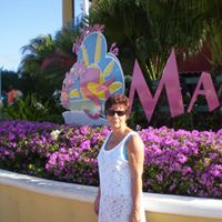 Linda Peace Photo 12