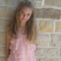 Rachel Watt Photo 27