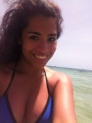 Erika Smith Photo 7