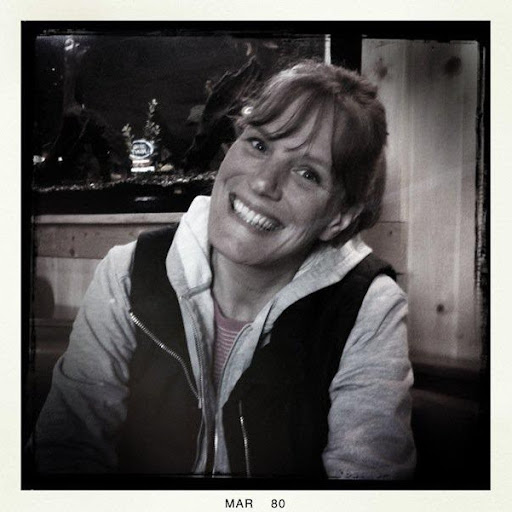 Kelly Strauss Photo 19
