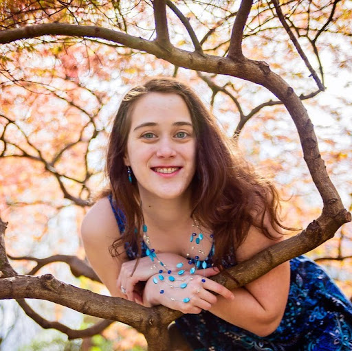 Rachael Wright Photo 35