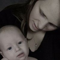 Rachel Costello Photo 26
