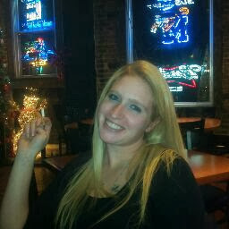 Michelle Ernest Photo 24