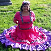 Regina Robles Photo 18