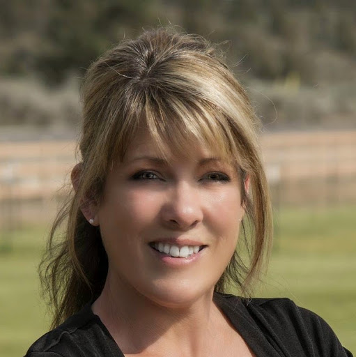 Sue Lockhart Photo 9