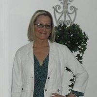 Michele Meade Photo 10