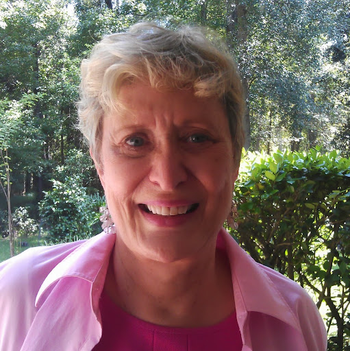 Carolyn Lawrence Photo 20