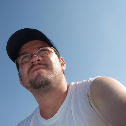 Alejandro Corona Photo 15