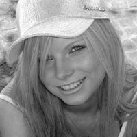 Angel Brantley Photo 4