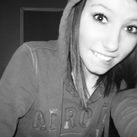 Hannah Langston Photo 27