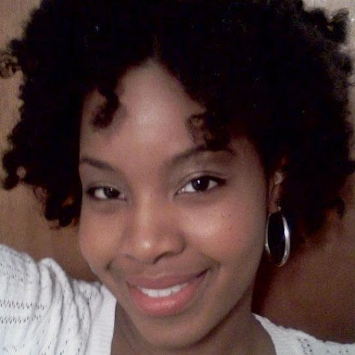 Nicole Armstrong Photo 30