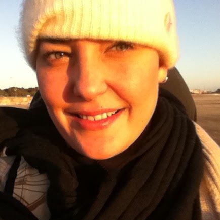 Nicole Lyon Photo 14