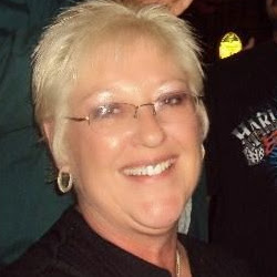 Jan Woods Photo 6