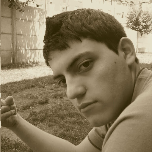 Guillermo Moraga Photo 10
