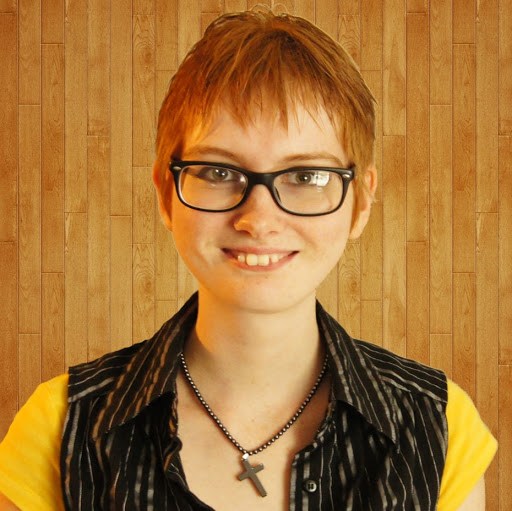 Laura Mallory Photo 15
