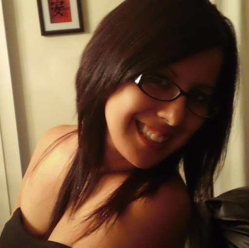 Edith Gonzalez Photo 17