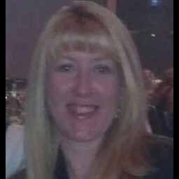 Lisa Landis Photo 31