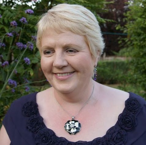 Pauline Walker Photo 36