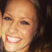 Stephanie Weber Photo 30