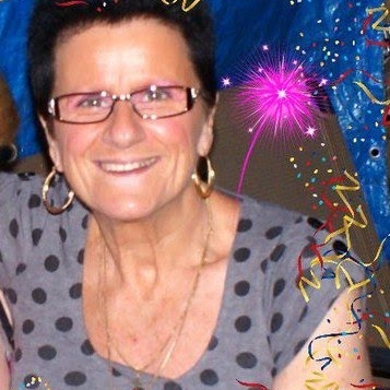 Janette Gray Photo 15