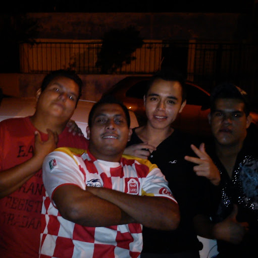 Jose Aguila Photo 16