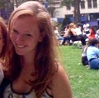Melanie Moore Photo 42